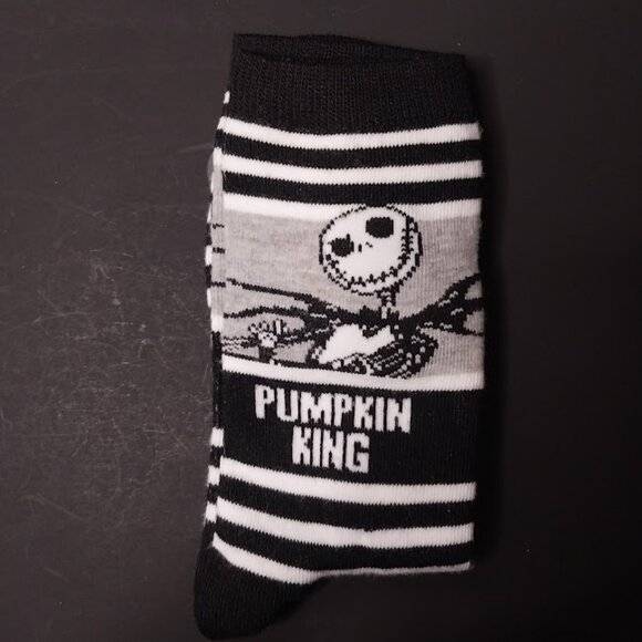 Disney: Nightmare Before Christmas Socks - Picture 2 of 4